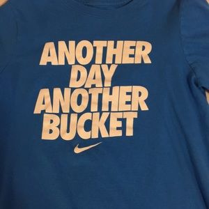 Nike boys shirt sleeve tee